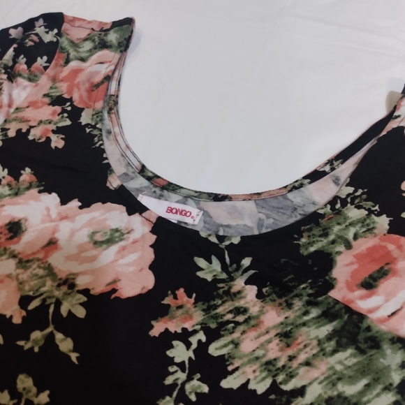 Bongo black floral scoop neck short sleeve blouse - Picture 5 of 5